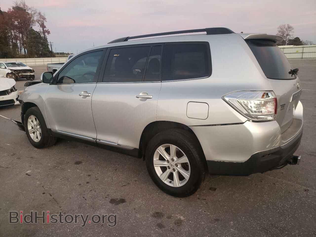 2012 TOYOTA HIGHLANDER - VIN: 5TDBK3EH4CS138564 - Photo 2