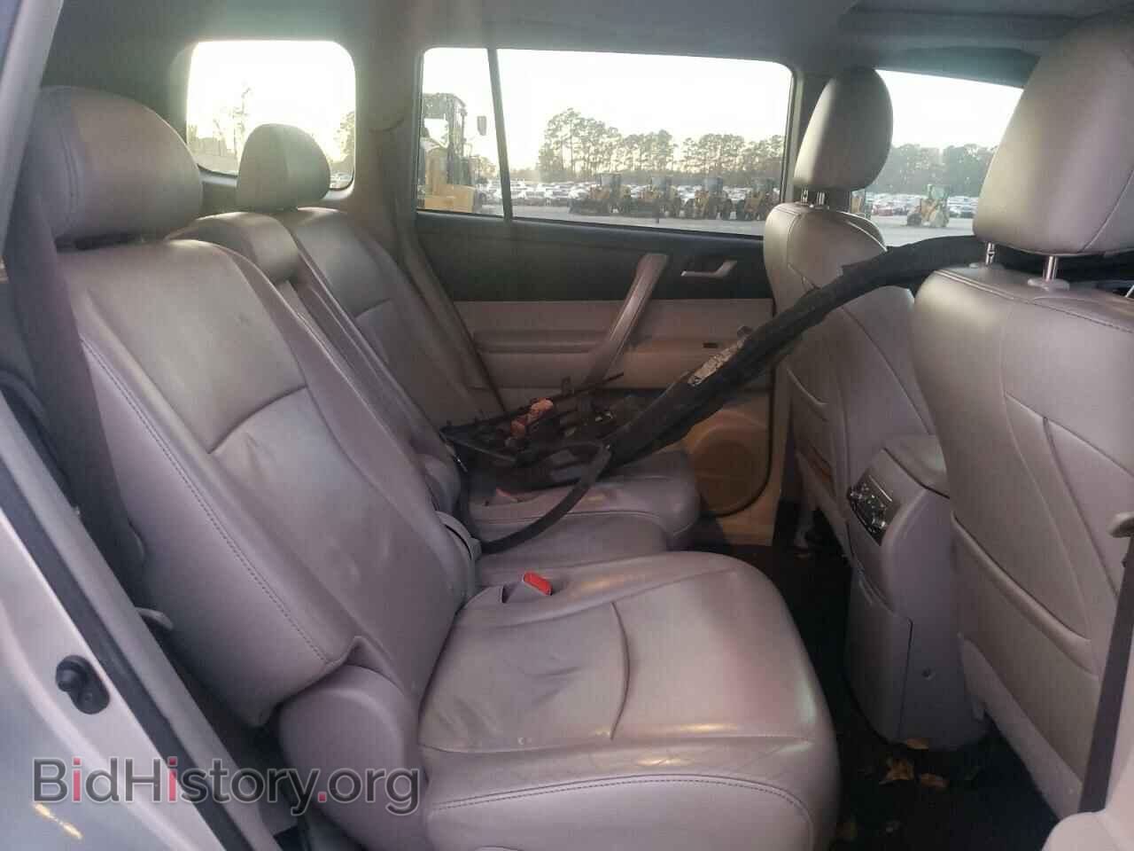 2012 TOYOTA HIGHLANDER - VIN: 5TDBK3EH4CS138564 - Photo 11