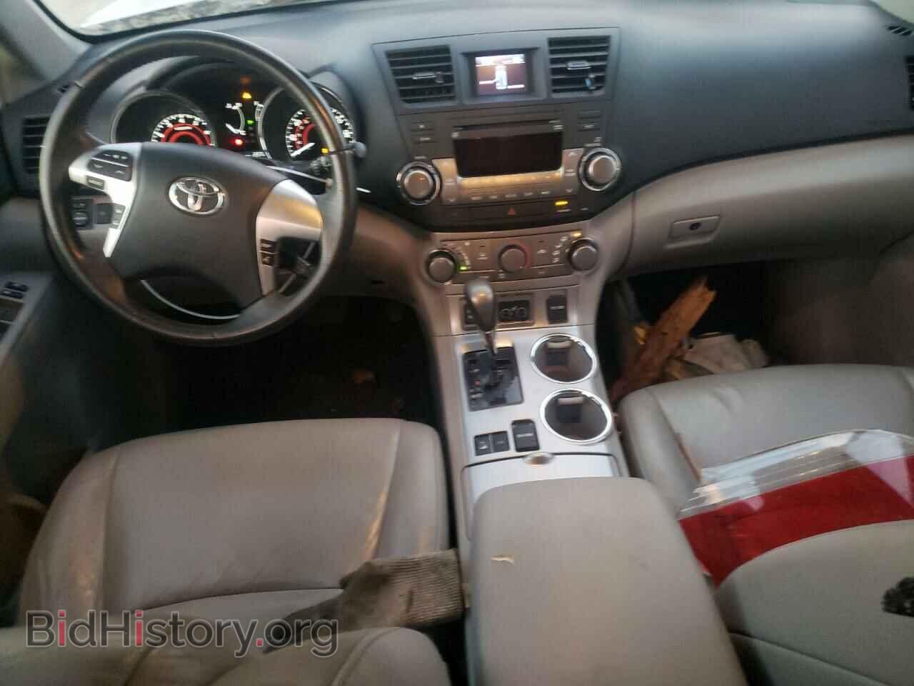 2012 TOYOTA HIGHLANDER - VIN: 5TDBK3EH4CS138564 - Photo 8