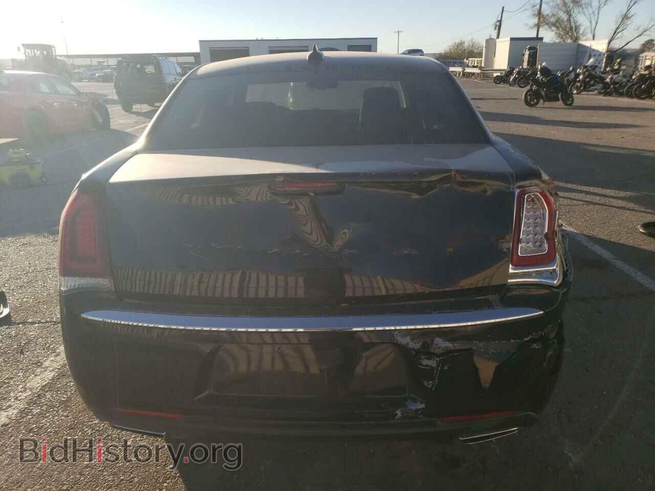 2017 CHRYSLER 300 - VIN: 2C3CCAAG4HH538704 - Фото 6