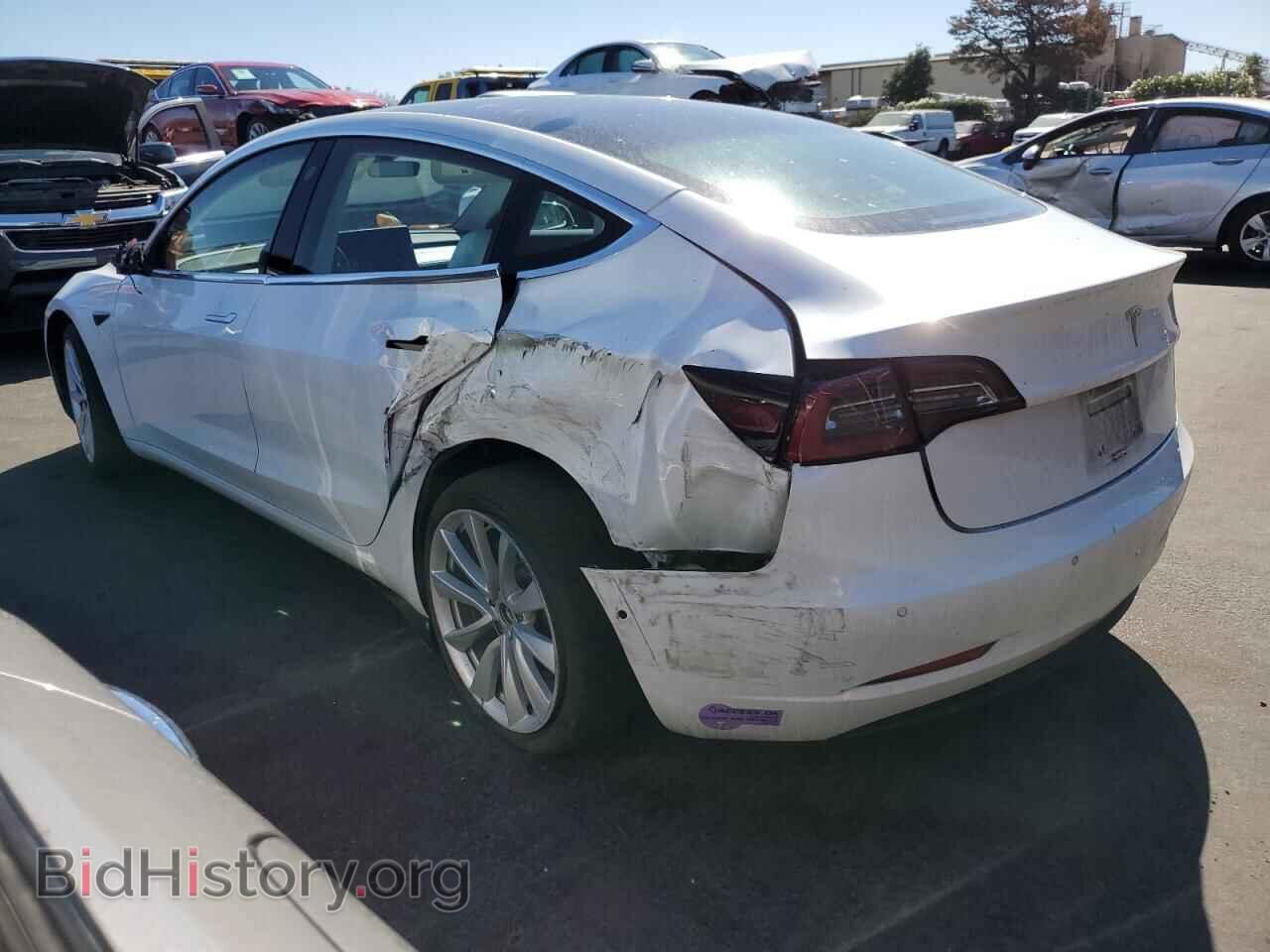 2018 TESLA MODEL 3 - VIN: 5YJ3E1EB7JF098056 - Фото 2