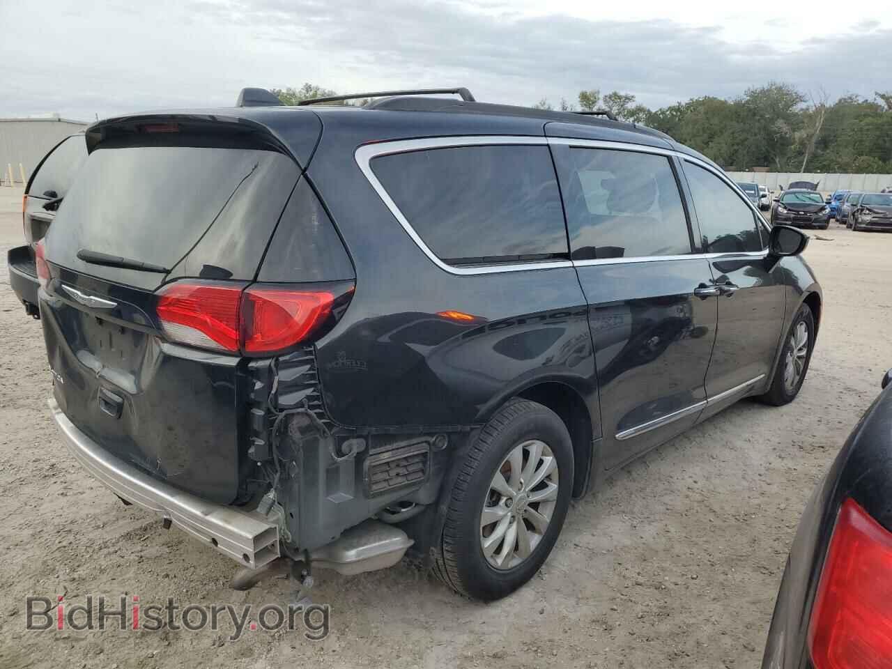 2017 CHRYSLER PACIFICA - VIN: 2C4RC1BG1HR710802 - Фото 3