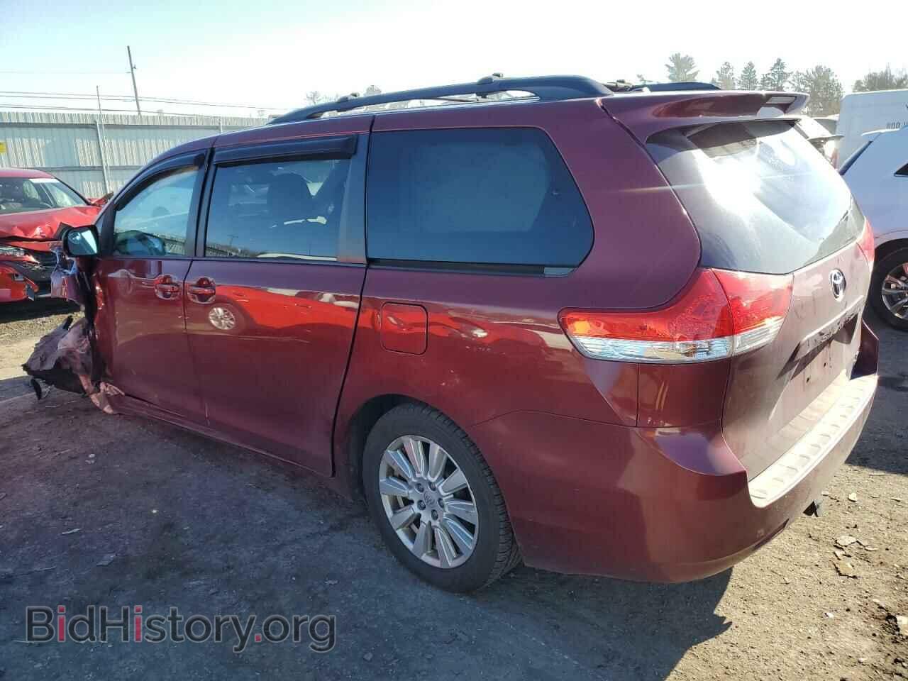 2014 TOYOTA All Models - VIN: 5TDDK3DC0ES093107 - Фото 2