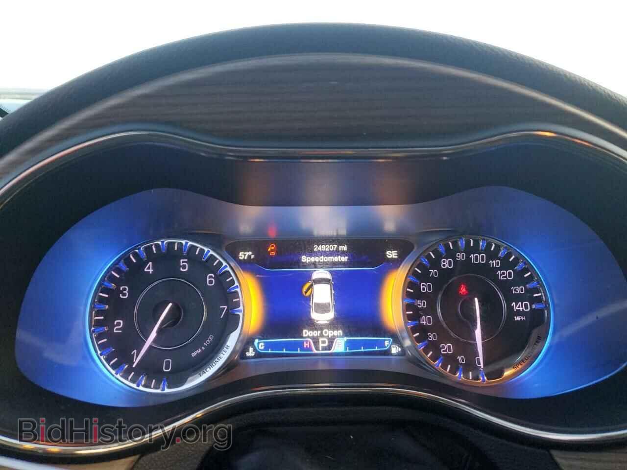 2015 CHRYSLER 200 - VIN: 1C3CCCEG2FN615547 - Фото 9