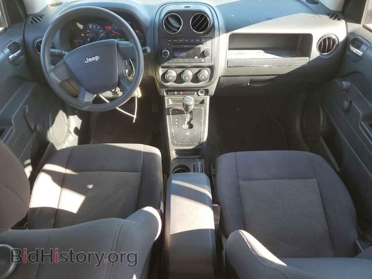 2010 JEEP COMPASS - VIN: 1J4NT4FB7AD506300 - Фото 8