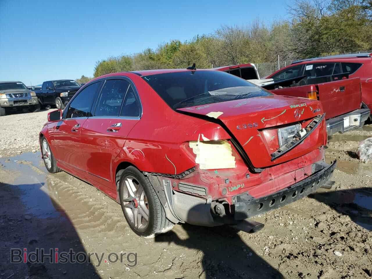 2012 MERCEDES-BENZ C-CLASS - VIN: WDDGF5HB9CA654824 - Фото 2
