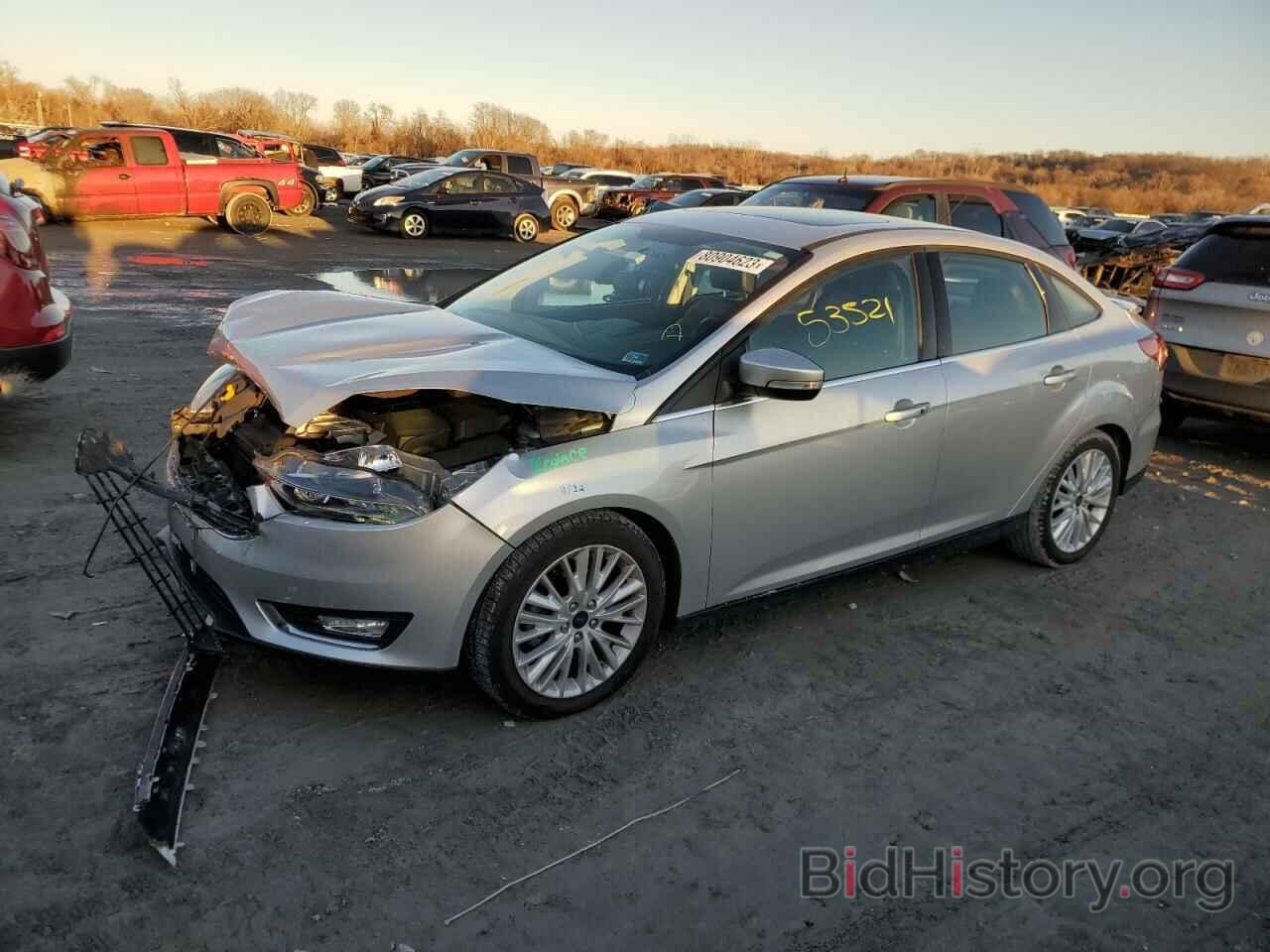 Photo 1FADP3J26HL272759 - FORD FOCUS 2017