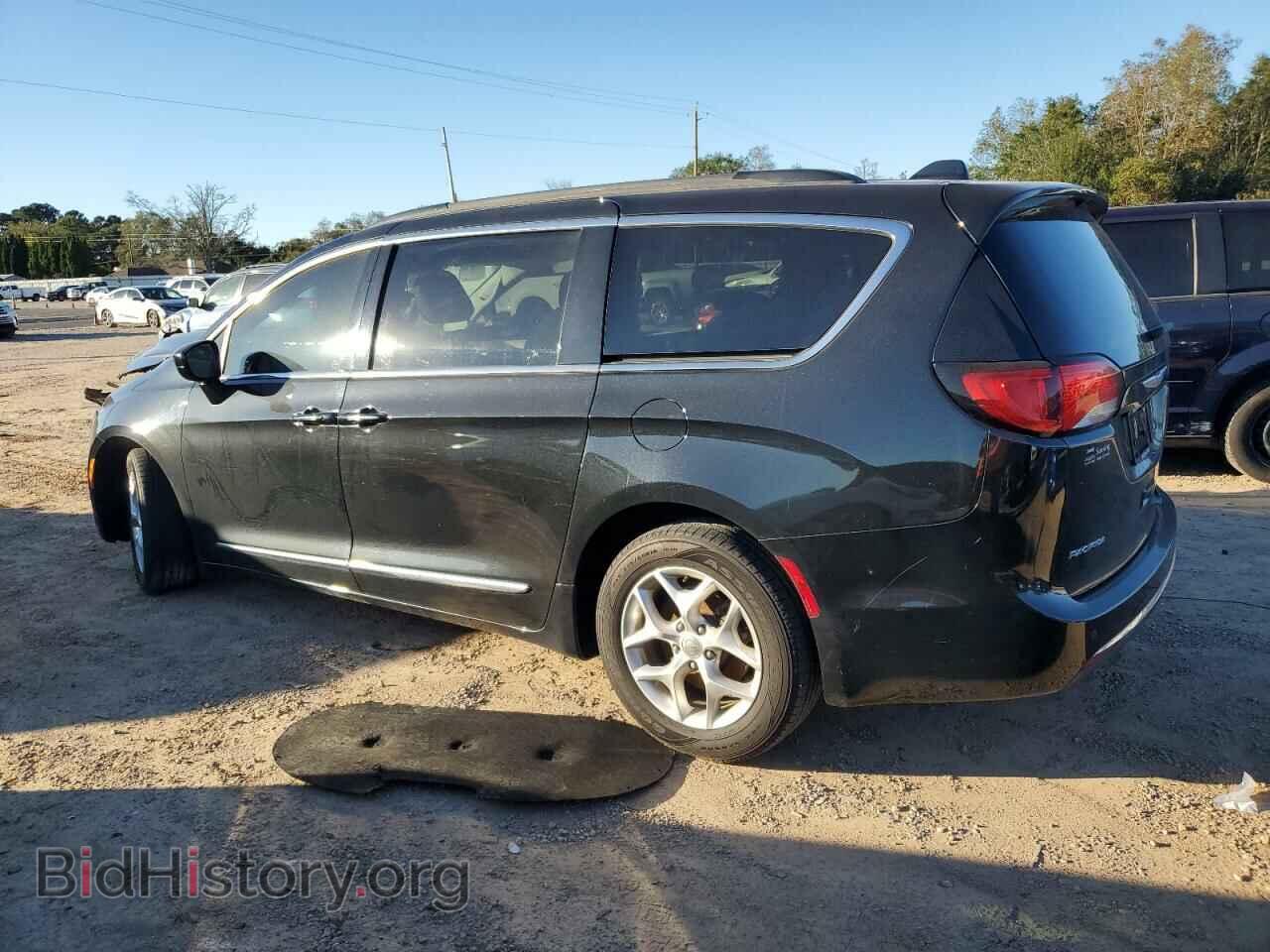 2017 CHRYSLER PACIFICA - VIN: 2C4RC1BG0HR784860 - Фото 2