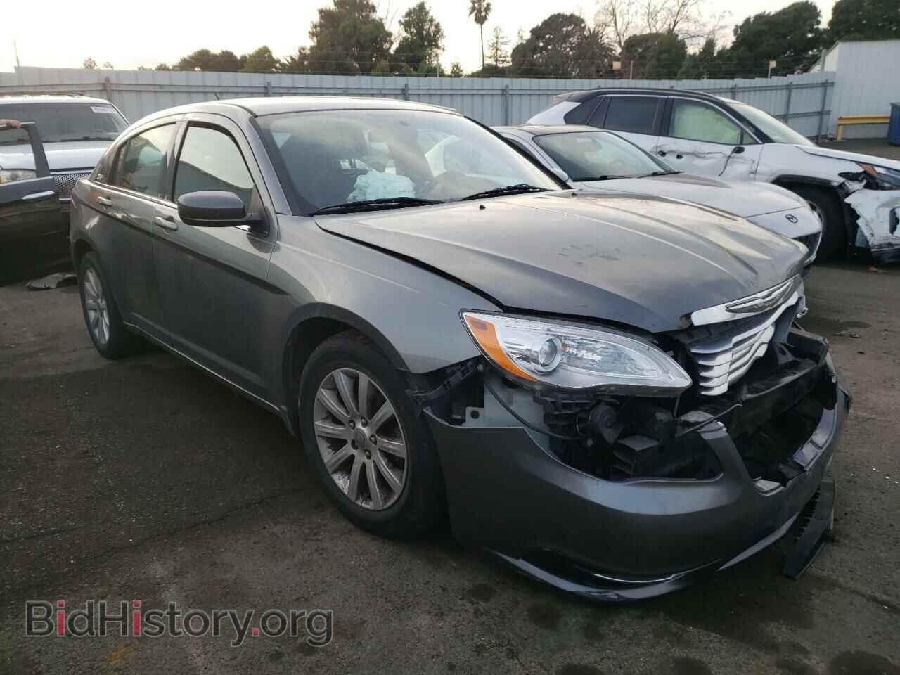 2013 CHRYSLER 200 - VIN: 1C3CCBBG6DN528598 - Фото 4