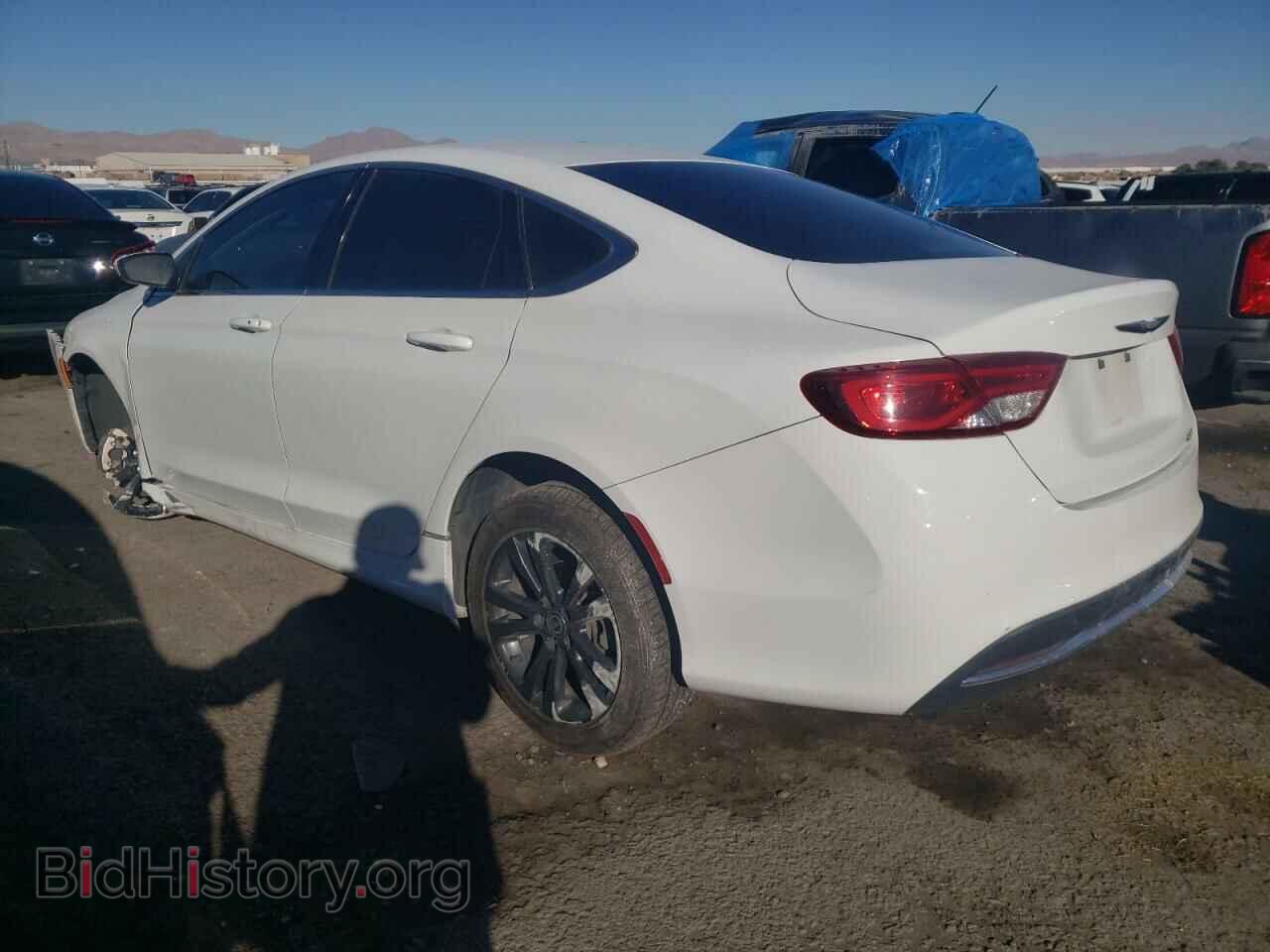 2015 CHRYSLER 200 - VIN: 1C3CCCAB6FN718545 - Фото 2