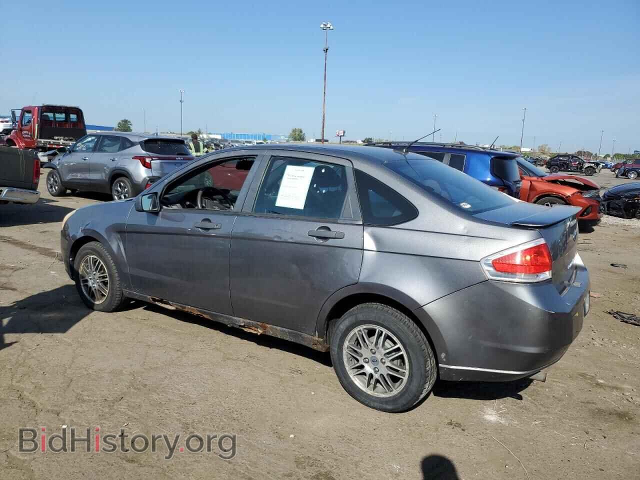 2010 FORD FOCUS - VIN: 1FAHP3FN9AW148400 - Фото 2