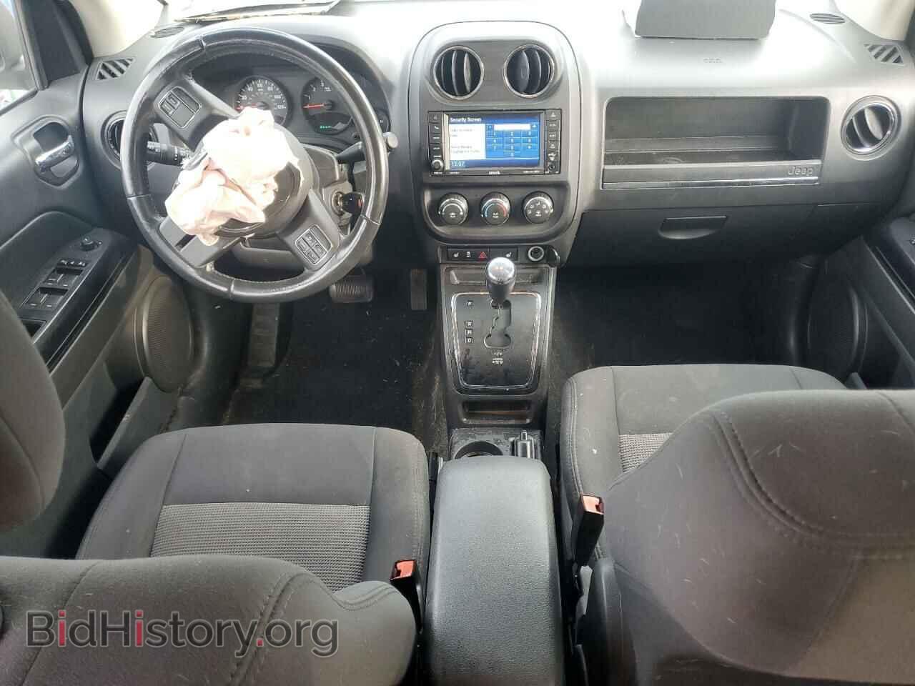 2012 JEEP COMPASS - VIN: 1C4NJDEB1CD555881 - Photo 8