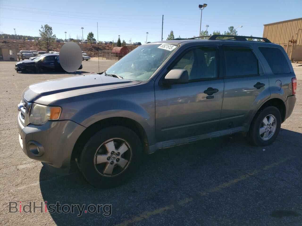 Фотография 1FMCU0DG8AKD09421 - FORD ESCAPE 2010