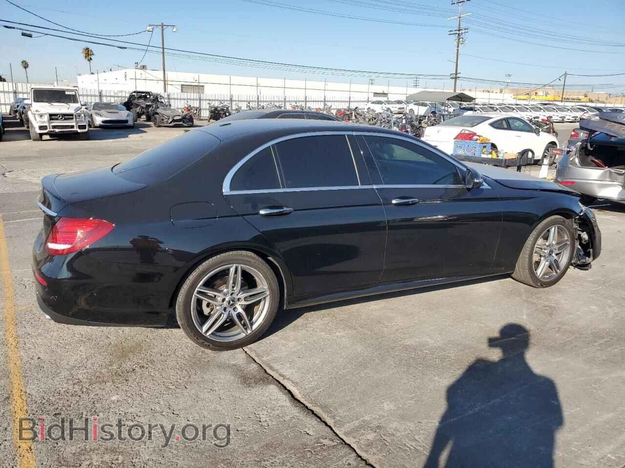2019 MERCEDES-BENZ E-CLASS - VIN: WDDZF4JB9KA584057 - Фото 3