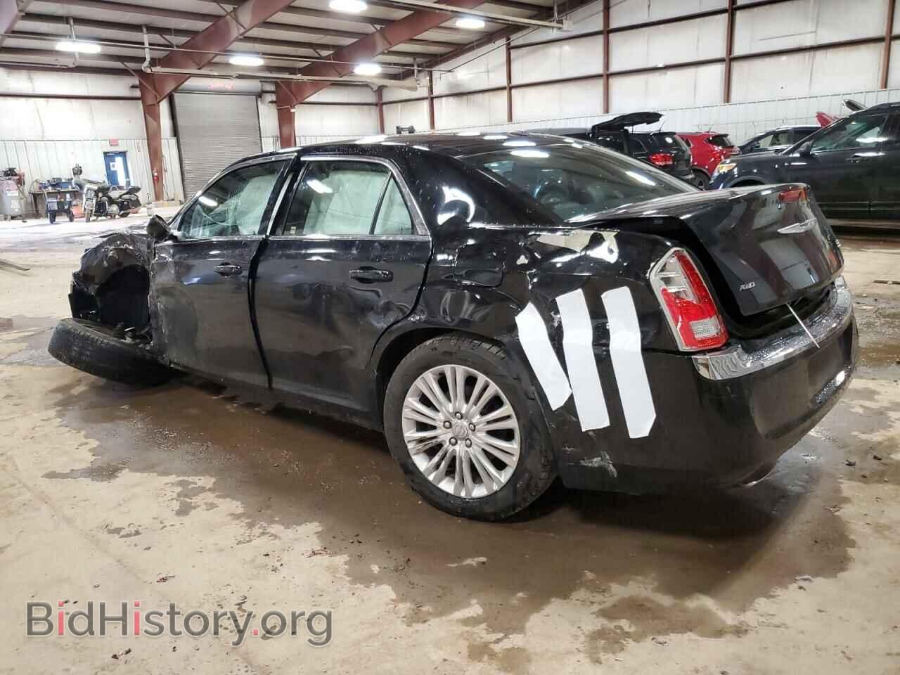 2013 CHRYSLER 300 - VIN: 2C3CCARG7DH505422 - Фото 2