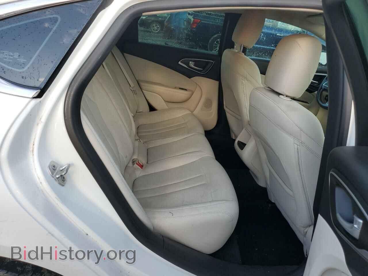 2016 CHRYSLER 200 - VIN: 1C3CCCAB5GN128922 - Фото 10