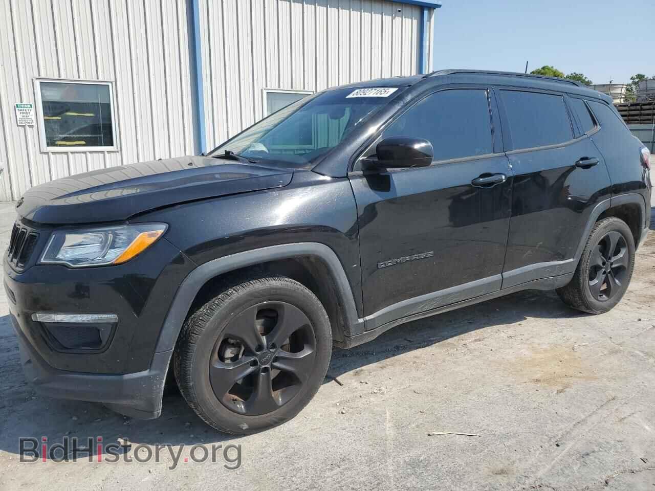 Фотография 3C4NJCBB0JT304937 - JEEP COMPASS 2018