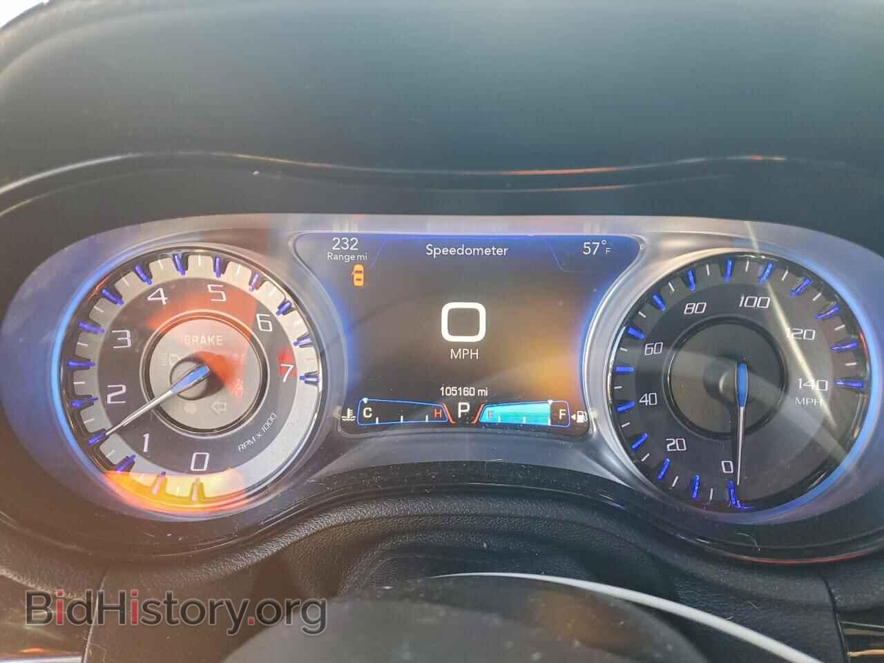 2018 CHRYSLER 300 - VIN: 2C3CCAGG3JH175163 - Photo 9