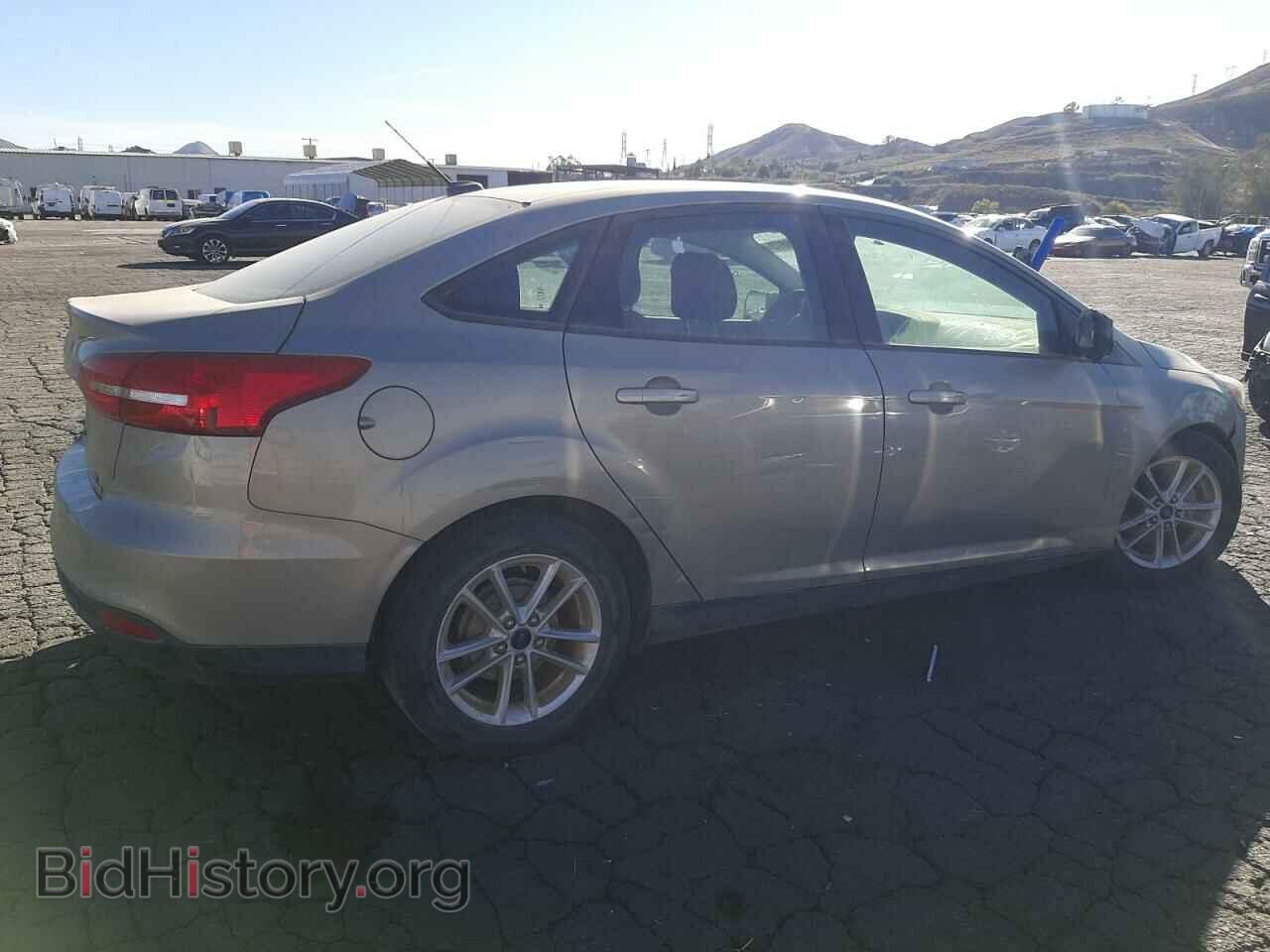 2016 FORD FOCUS - VIN: 1FADP3F25GL282061 - Фото 3