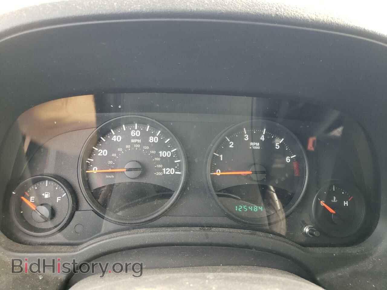 2010 JEEP COMPASS - VIN: 1J4NF1FB1AD629192 - Фото 9