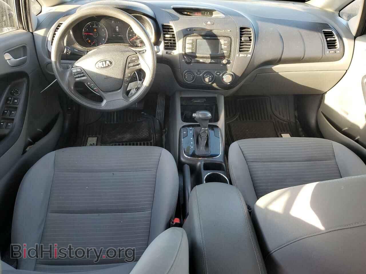 2017 KIA FORTE - VIN: 3KPFL4A72HE033721 - Фото 8