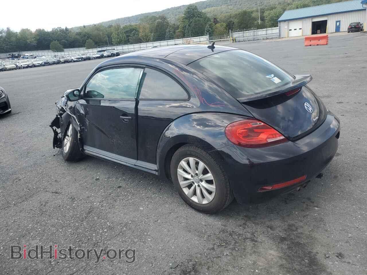 2018 VOLKSWAGEN BEETLE - VIN: 3VWFD7AT8JM714020 - Фото 2