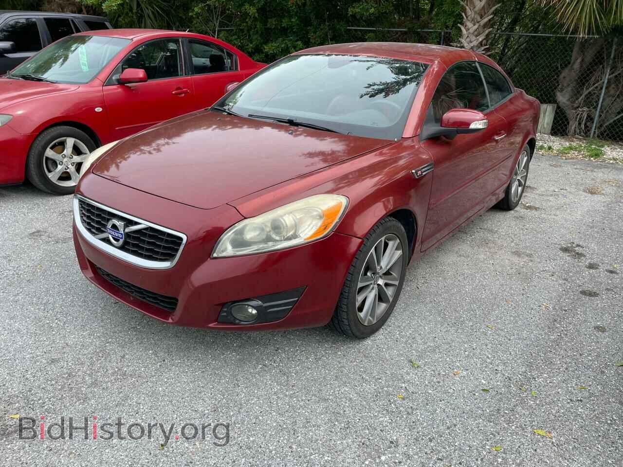 2011 VOLVO C70 - VIN: YV1672MC4BJ119408 - Фото 2
