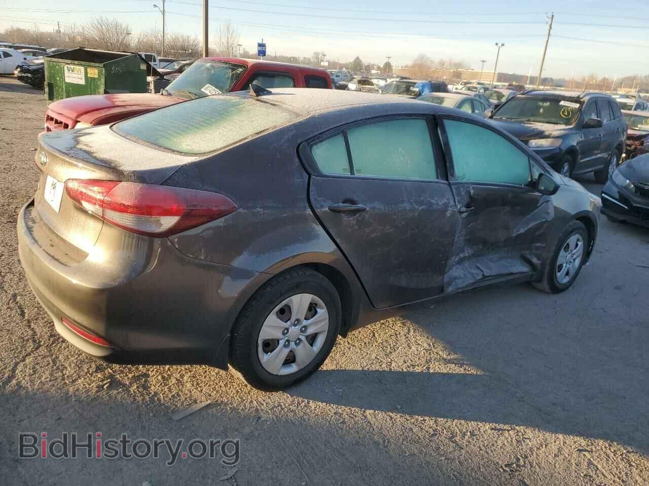 2017 KIA FORTE - VIN: 3KPFL4A7XHE011403 - Фото 3