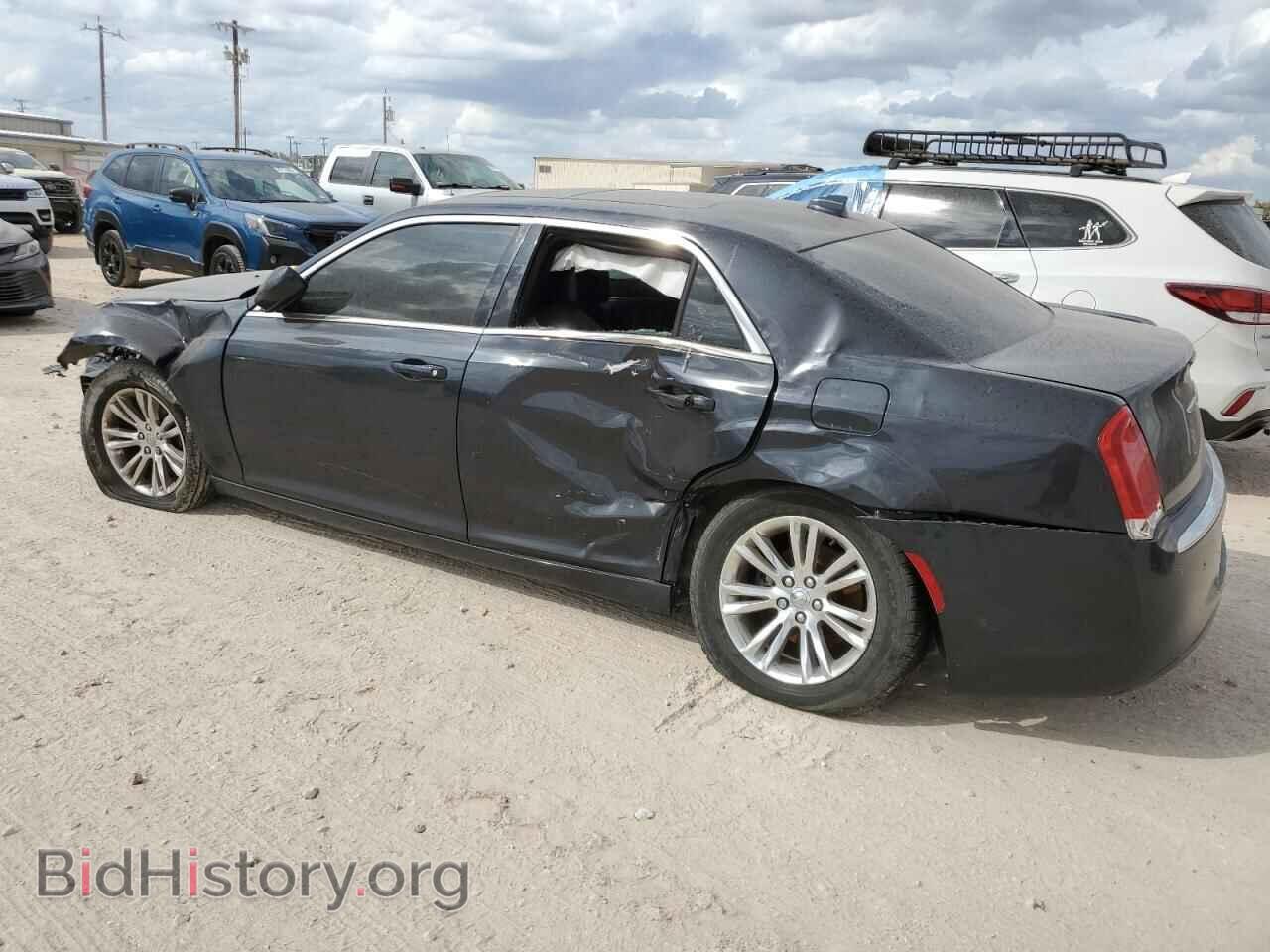2015 CHRYSLER 300 - VIN: 2C3CCAAG2FH929668 - Фото 2