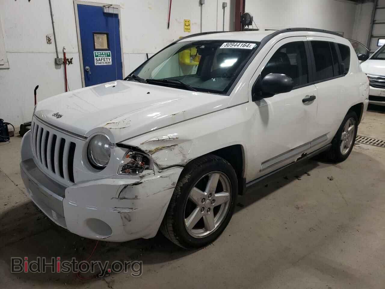 Фотография 1J4FF57B89D209905 - JEEP COMPASS 2009