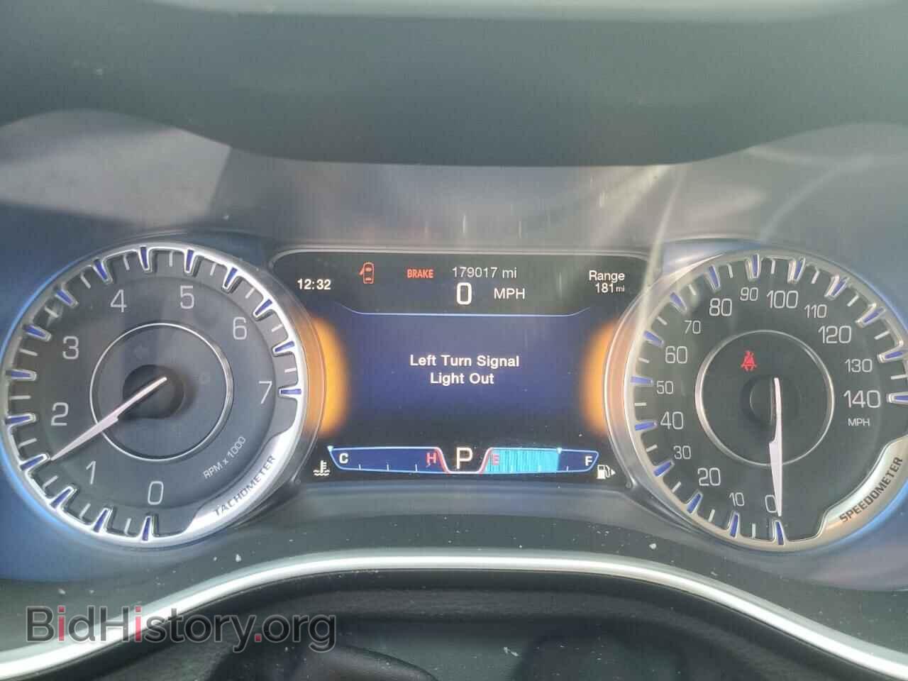 2015 CHRYSLER 200 - VIN: 1C3CCCCB7FN564800 - Фото 9