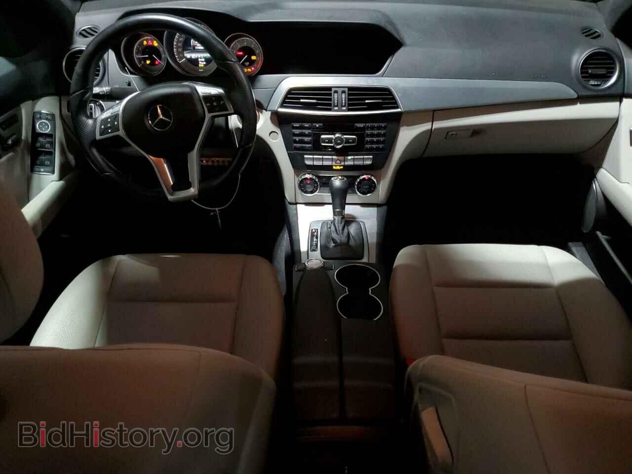 2013 MERCEDES-BENZ C-CLASS - VIN: WDDGF8AB5DA766226 - Фото 8