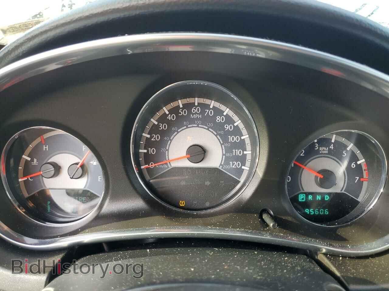 2014 CHRYSLER 200 - VIN: 1C3CCBBB8EN120318 - Photo 9