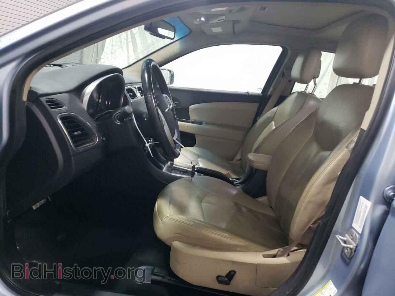 2012 CHRYSLER 200 - VIN: 1C3CCBCBXCN305305 - Фото 7
