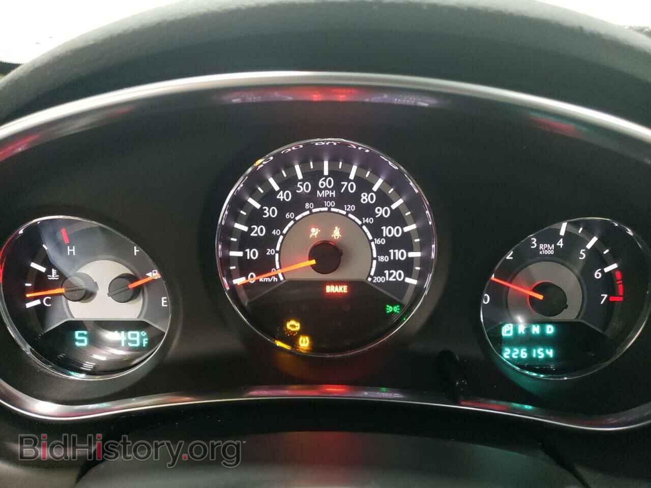 2012 CHRYSLER 200 - VIN: 1C3CCBCBXCN305305 - Фото 9