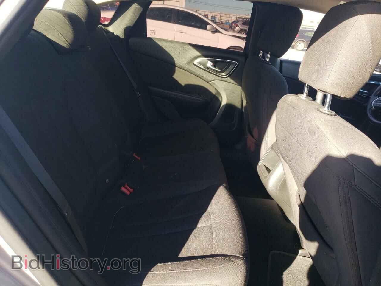 2015 CHRYSLER 200 - VIN: 1C3CCCAB7FN567117 - Фото 10