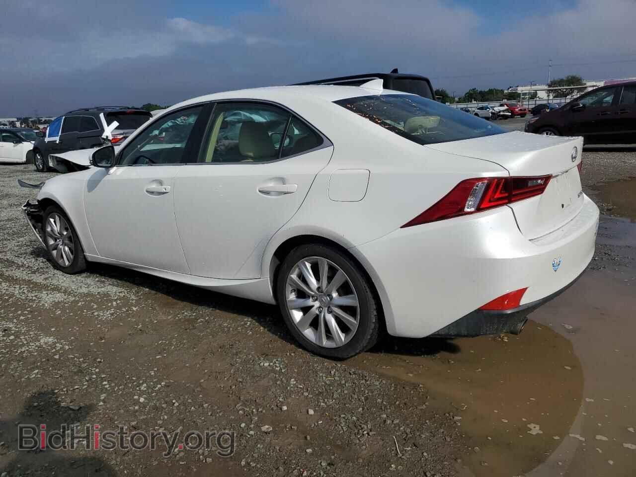 2014 LEXUS IS - VIN: JTHBF1D23E5032670 - Photo 2