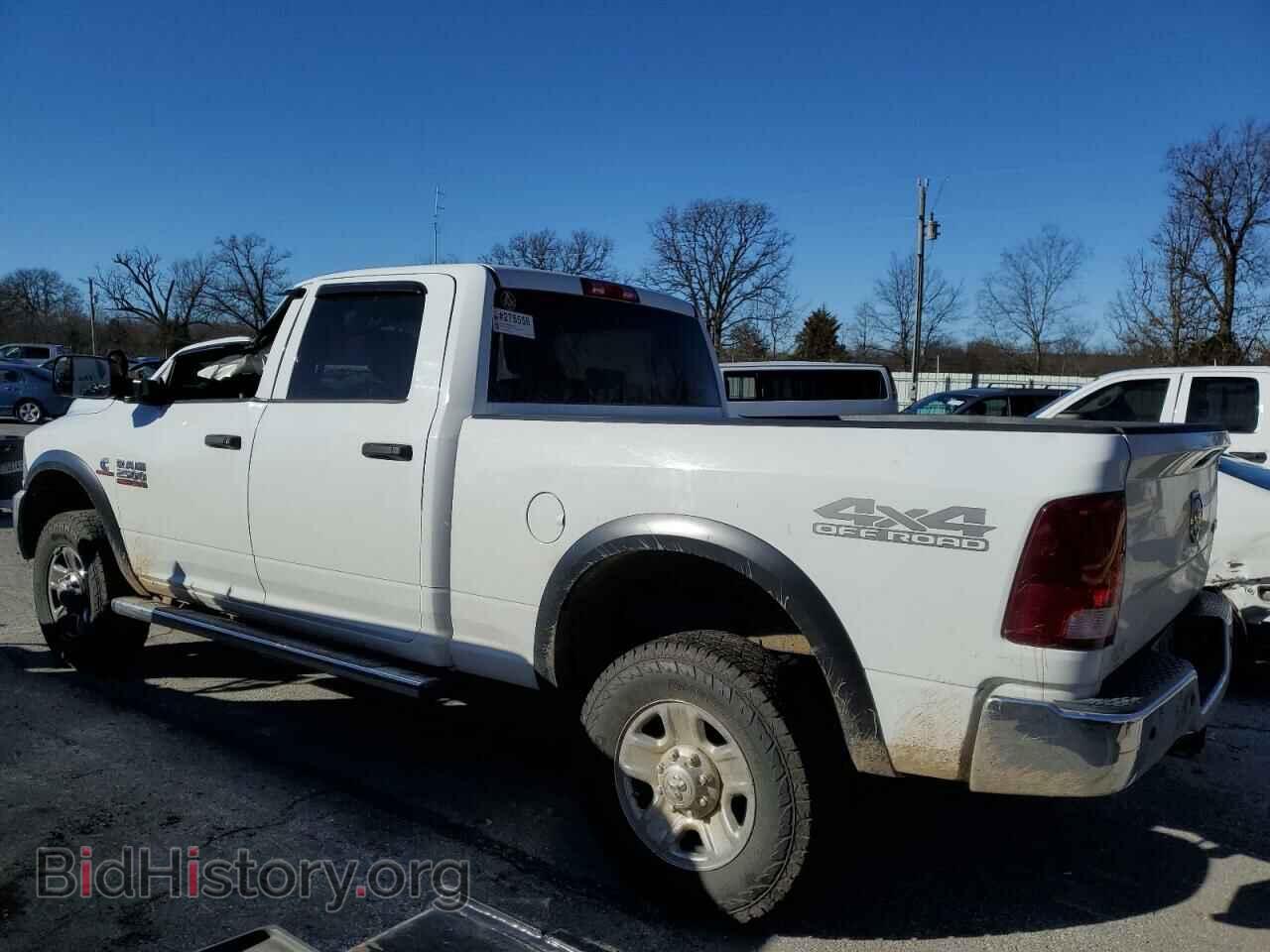 2018 RAM All Models - VIN: 3C6UR5CL6JG160205 - Photo 2