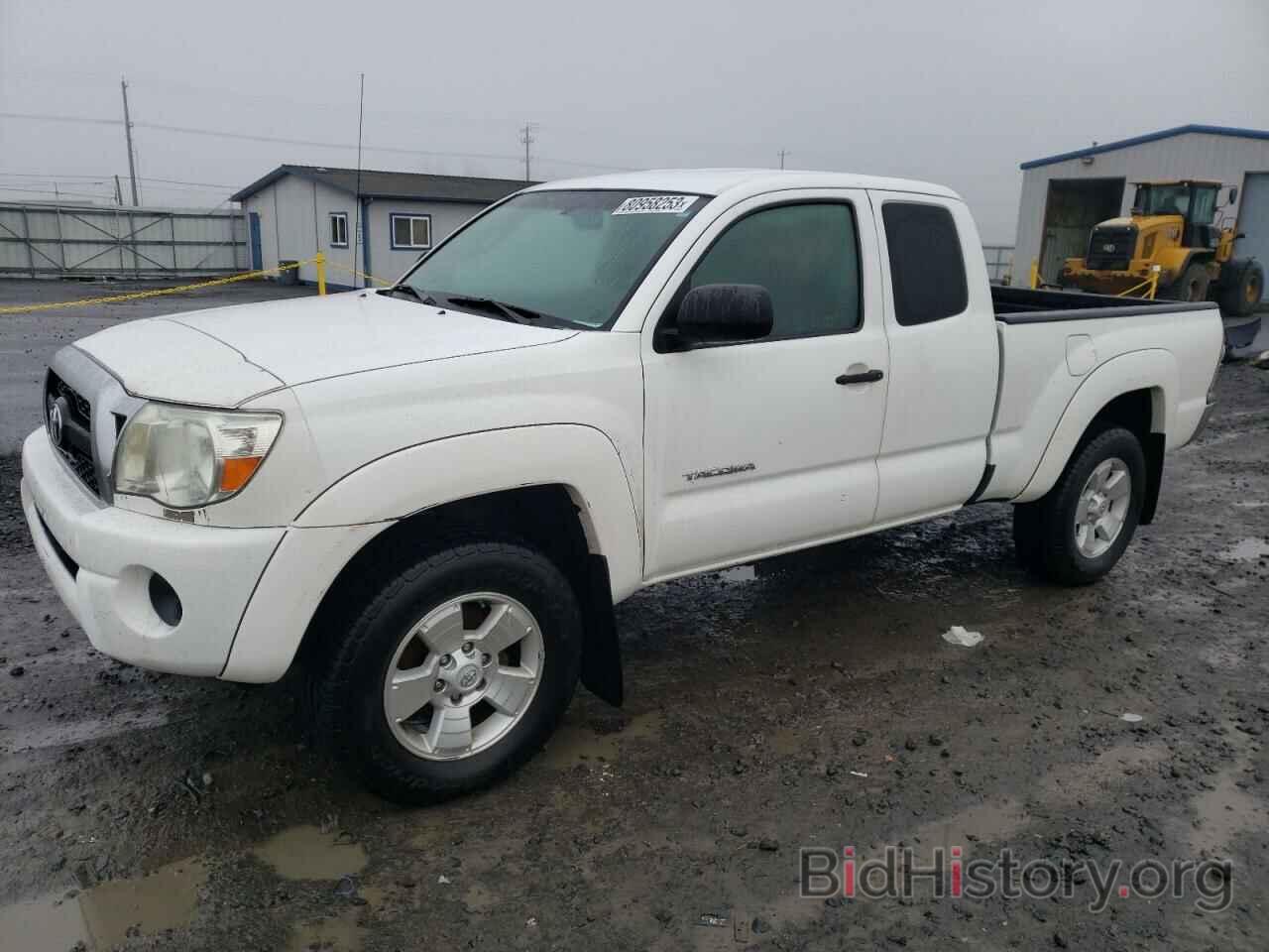 Photo 5TFUX4EN7BX003030 - TOYOTA TACOMA 2011