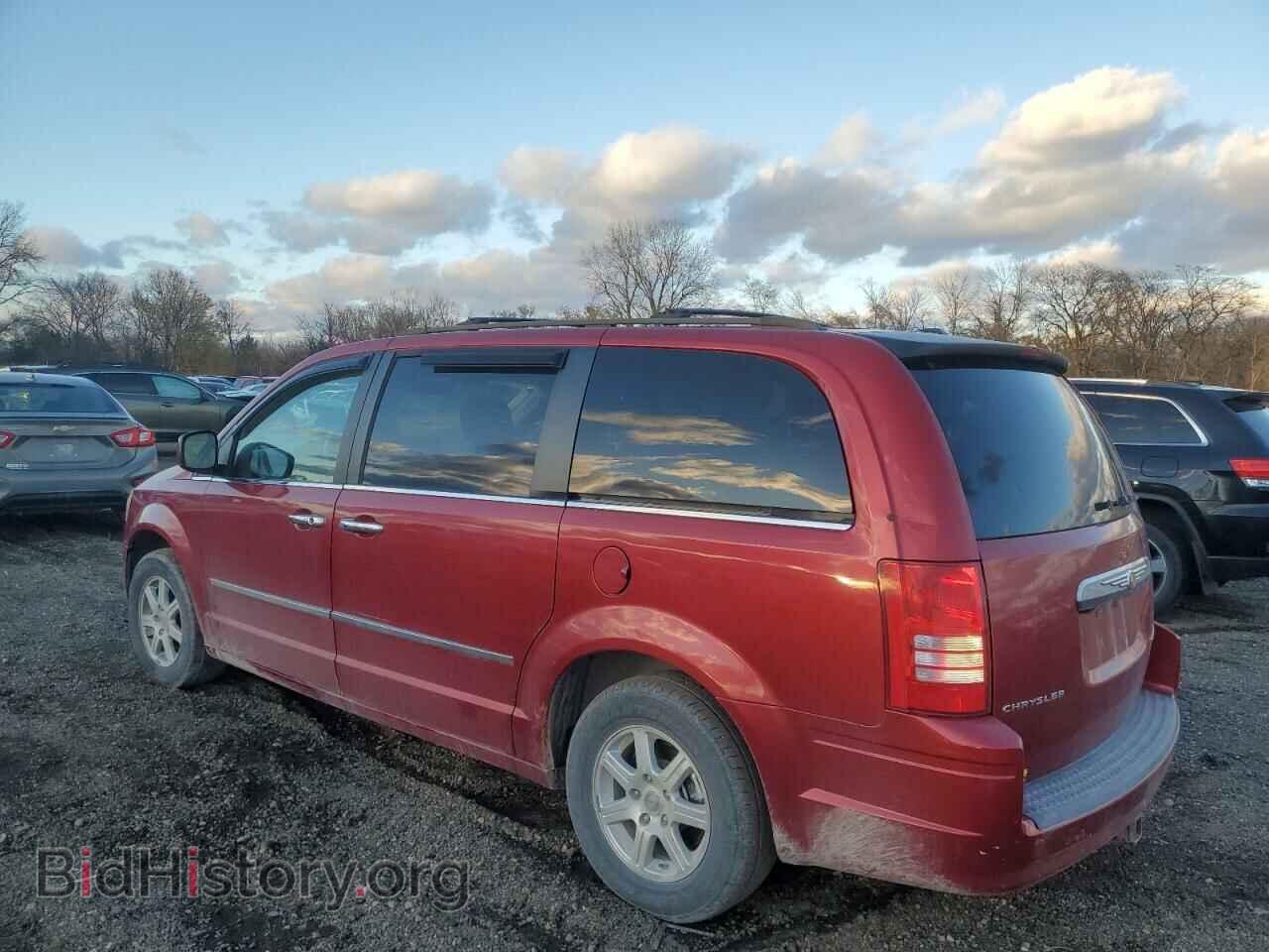 2009 CHRYSLER MINIVAN - VIN: 2A8HR54119R528165 - Фото 2