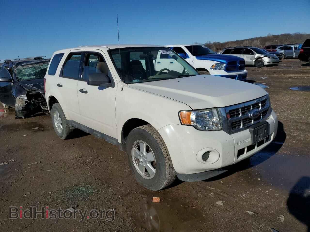2010 FORD ESCAPE - VIN: 1FMCU0C77AKB34936 - Фото 4