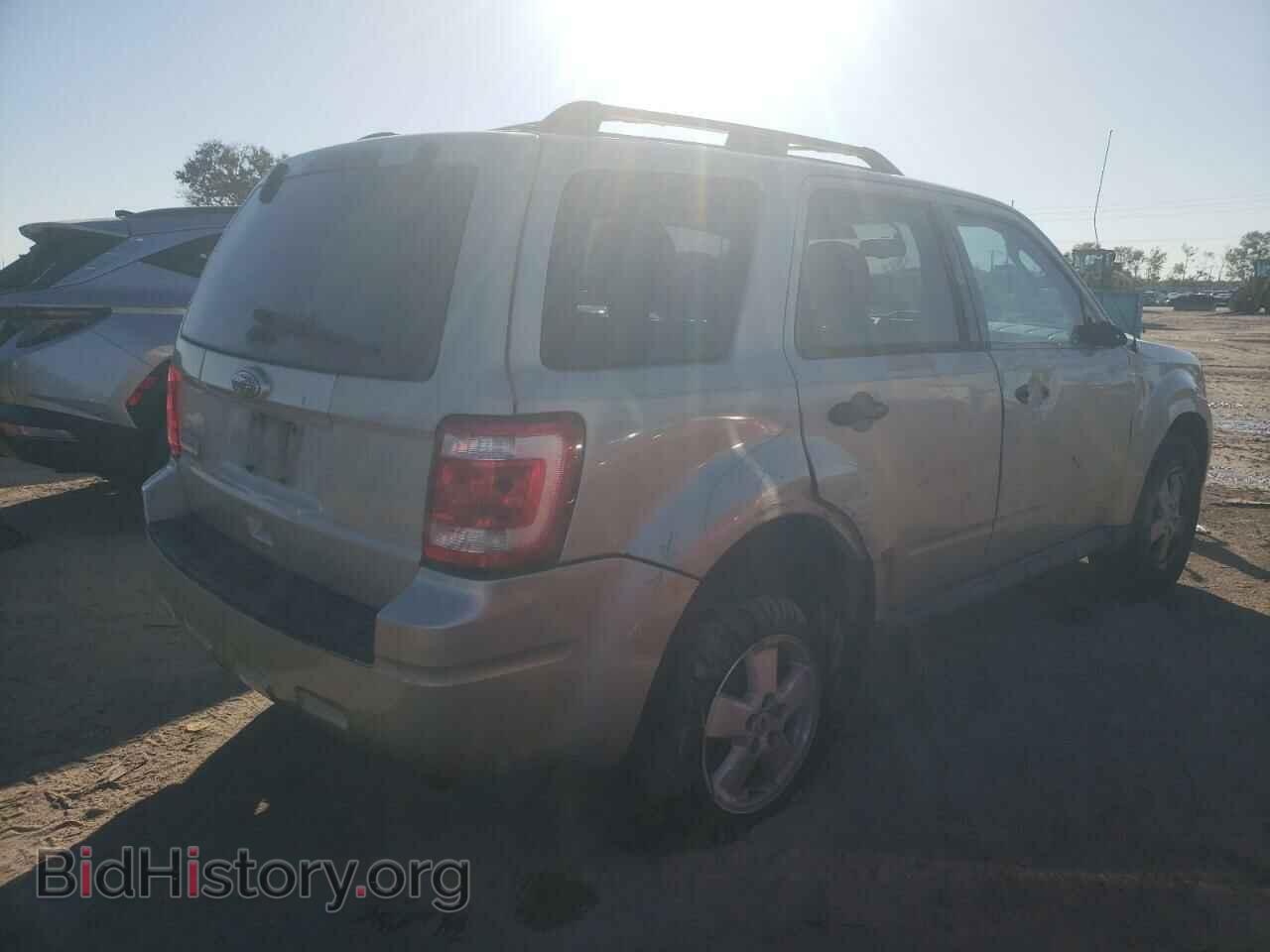 2012 FORD ESCAPE - VIN: 1FMCU0D76CKC01270 - Фото 3