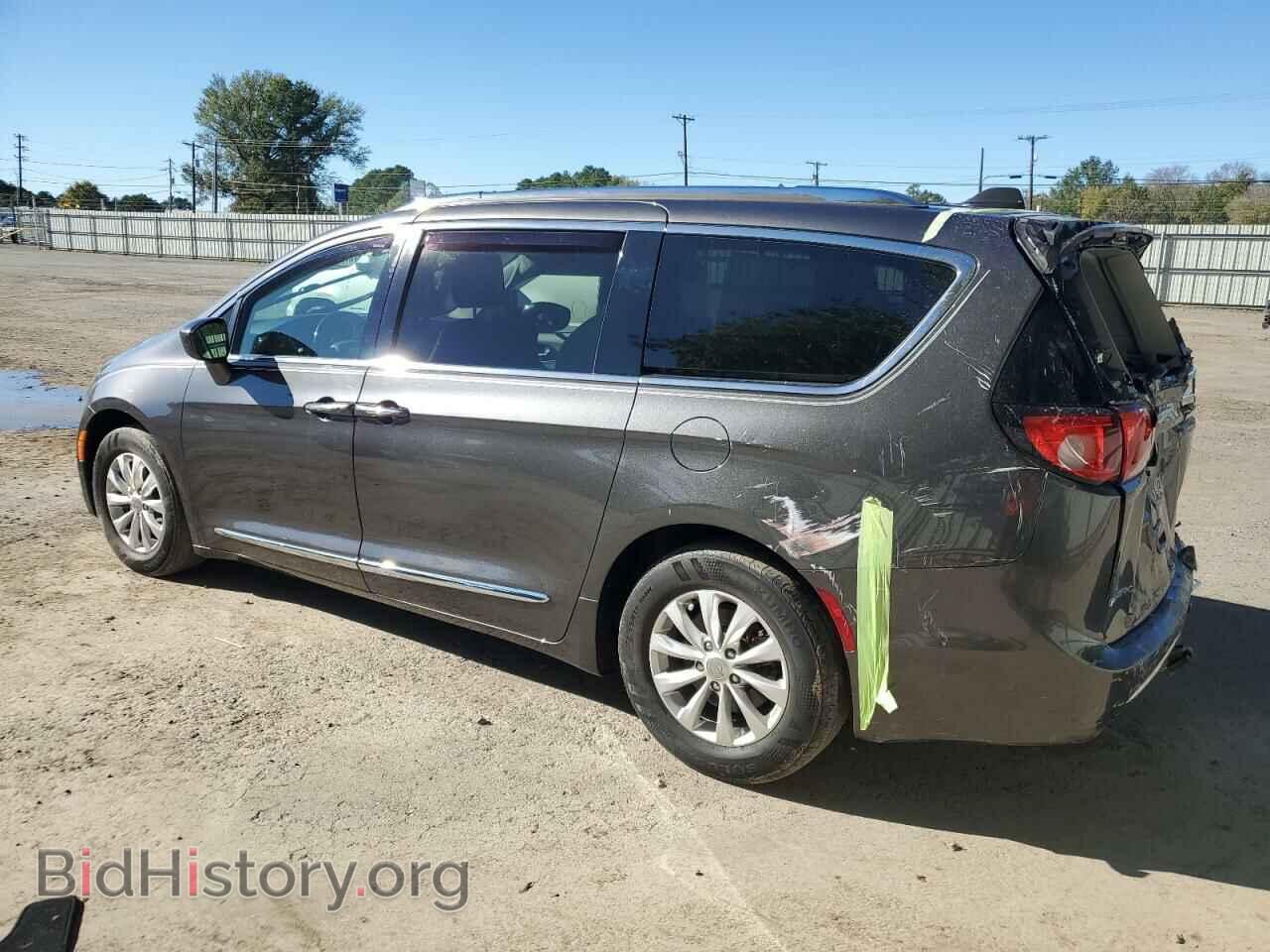2018 CHRYSLER PACIFICA - VIN: 2C4RC1EG0JR194255 - Фото 2