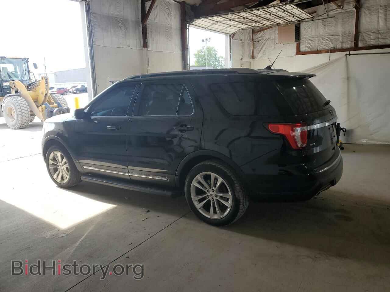 2018 FORD EXPLORER - VIN: 1FM5K8D81JGB97215 - Фото 2