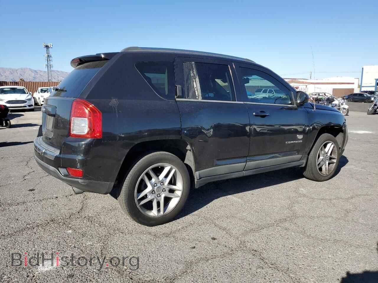 2011 JEEP COMPASS - VIN: 1J4NT5FB3BD182320 - Фото 3