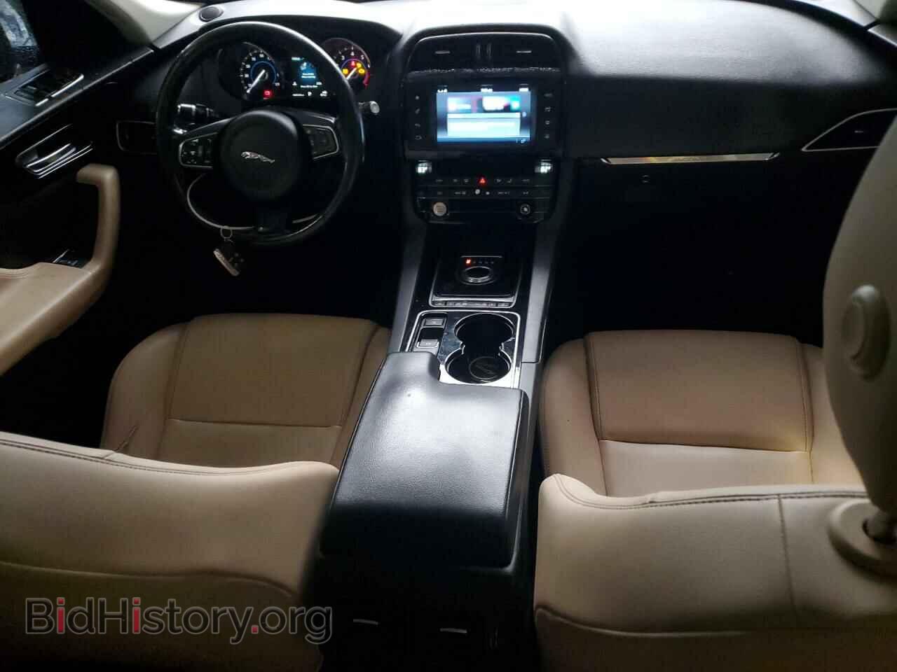 2017 JAGUAR F-PACE - VIN: SADCJ2BV6HA881781 - Фото 8