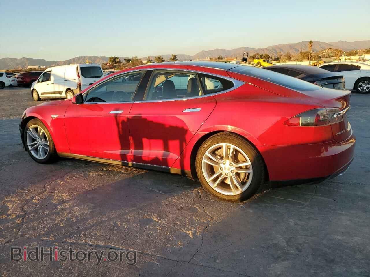 2015 TESLA MODEL S - VIN: 5YJSA1E20FF120476 - Фото 2