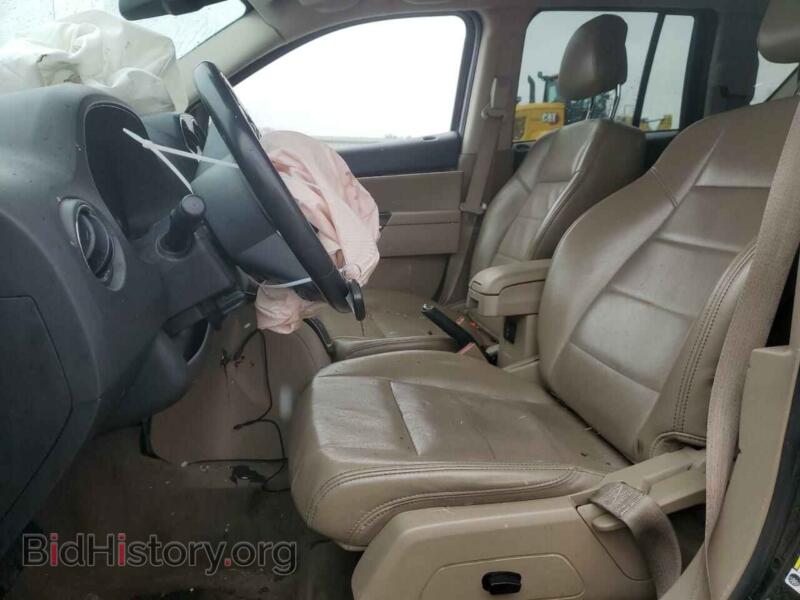 2012 Jeep COMPASS (VIN 1C4NJDCB4CD578574) — photo 7 of 13