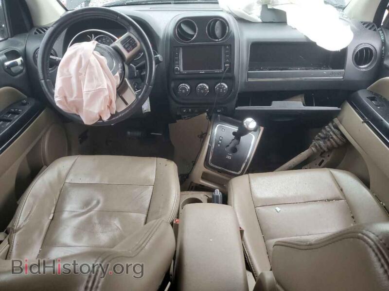 2012 Jeep COMPASS (VIN 1C4NJDCB4CD578574) — photo 8 of 13