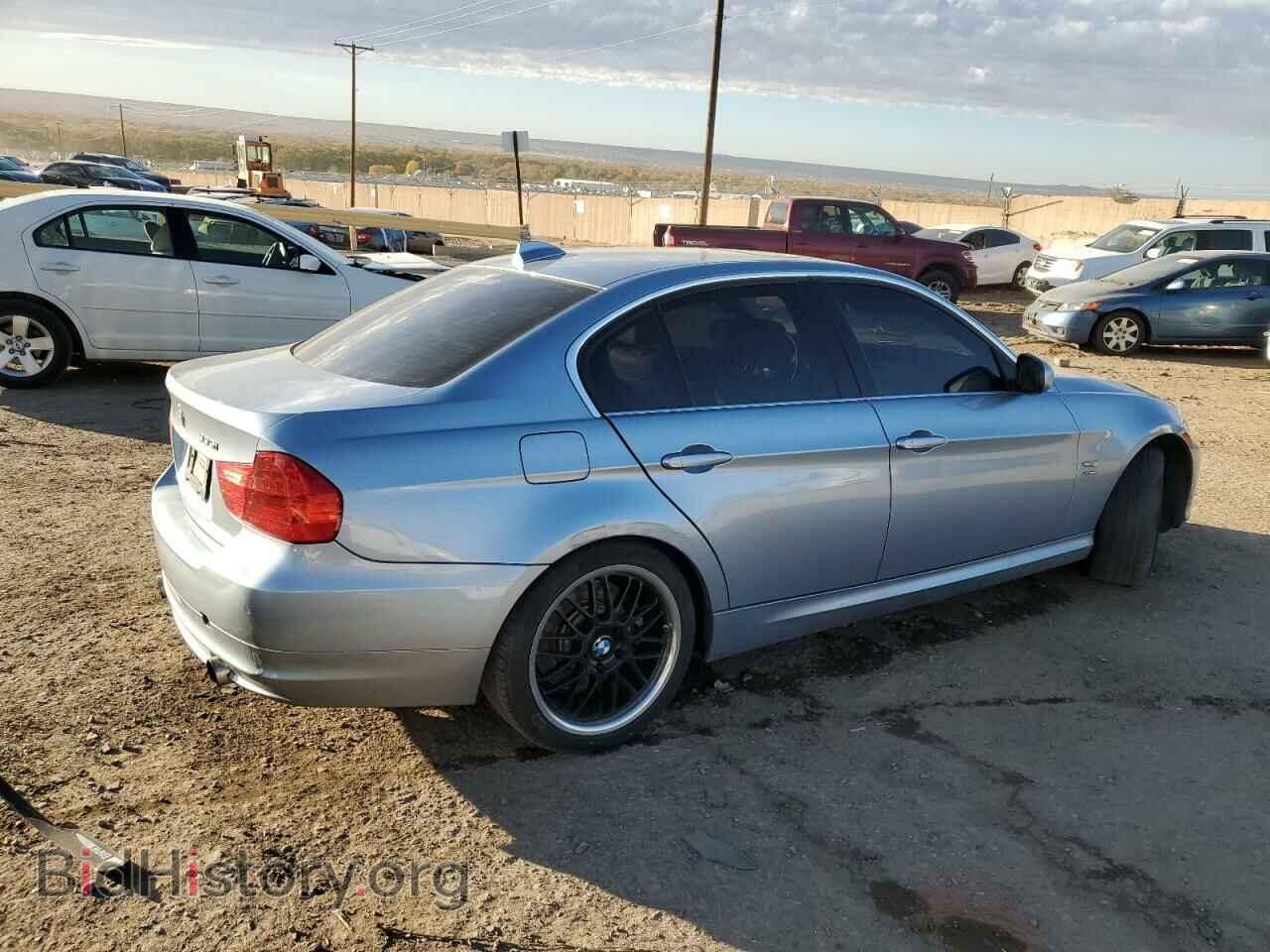 2011 BMW 3 SERIES - VIN: WBAPL5C52BA742212 - Фото 3